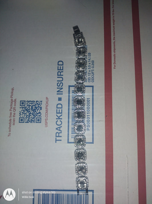 6"bracelet with CZs and crystals